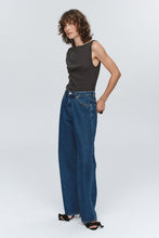 Load image into Gallery viewer, Marle Wide Leg Jean - Washed Indigo Hyde Boutique
