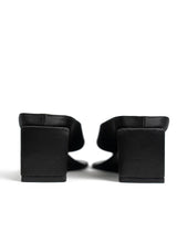 Load image into Gallery viewer, La Tribe Wedge Thong - Black
