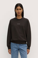 Load image into Gallery viewer, Assembly Label Atelier Logo Fleece - Washed Black Hyde Boutique
