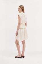 Load image into Gallery viewer, Harris Tapper Chaimberlain Top - Ivory Viscose Hyde Boutique
