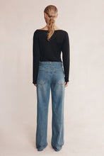 Load image into Gallery viewer, Marle Belted Wide Leg Jean - Light Wash 01 Hyde Boutique
