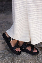 Load image into Gallery viewer, La Tribe Aki Sandal - Black/Gold Hyde Boutique

