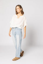 Load image into Gallery viewer, Drama The Label Case Jean - Light Denim Hyde Boutique
