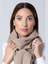 Load image into Gallery viewer, Dark Hampton The Clements Wool Scarf Hyde Boutique
