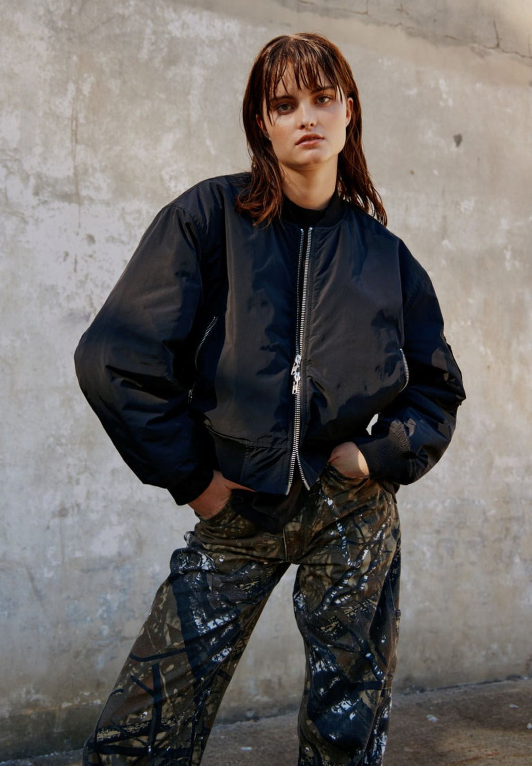 Commoners Cropped Bomber Jacket - Black