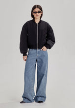 Load image into Gallery viewer, Commoners Cropped Bomber Jacket - Black
