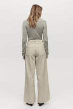 Load image into Gallery viewer, Marle Curve Seam Jean - Parsnip  Hyde Boutique   
