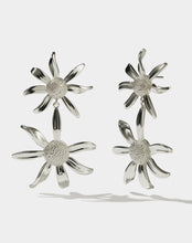 Load image into Gallery viewer, Meadowlark Daisy Drop Earrings - Sterling Silver  Hyde Boutique   
