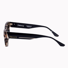 Load image into Gallery viewer, Valley Eyewear Delancey - Cookie Tort with Gold Metal / Black Gradient Lens Hyde Boutique
