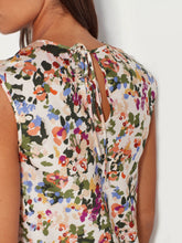 Load image into Gallery viewer, Juliette Hogan Fran Dress Buttercup Floral - Tea Party  Hyde Boutique   
