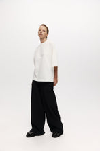 Load image into Gallery viewer, Harris Tapper Gibson T-Shirt - White Hyde Boutique
