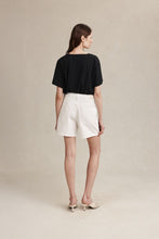 Load image into Gallery viewer, Marle Classic Jean Short - Blanc Hyde Boutique
