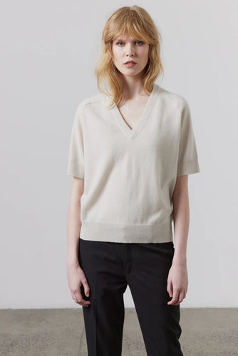 Laing Jasper Cashmere V Neck - Putty Hyde Boutique