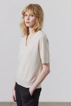 Load image into Gallery viewer, Laing Jasper Cashmere V Neck - Putty Hyde Boutique
