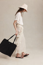 Load image into Gallery viewer, Marle Murphy Bag - Black Arriving Friday Hyde Boutique
