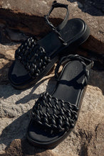 Load image into Gallery viewer, La Tribe Loop Sandal - Black Hyde Boutique
