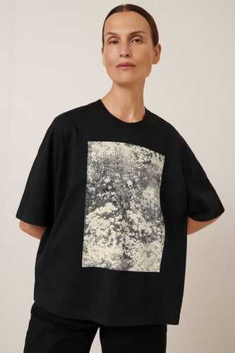 Kowtow Monochrome Tee - Black Hyde Boutique