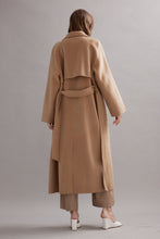 Load image into Gallery viewer, Caitlin Crisp Paddington Coat - Camel Hyde Boutique
