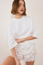 Load image into Gallery viewer, Commonplace Chroma 3/4 Sleeve T-Shirt - White Hyde Boutique
