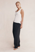 Load image into Gallery viewer, Marle Veneda Singlet - Ivory Hyde Boutique
