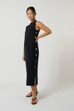 Load image into Gallery viewer, ONTE Selena Long Tunic - Black | PREORDER ARRIVING 25 NOVEMBER Hyde Boutique
