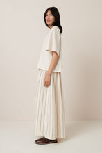 Load image into Gallery viewer, Kowtow Shadow Tee - Whisper Hyde Boutique
