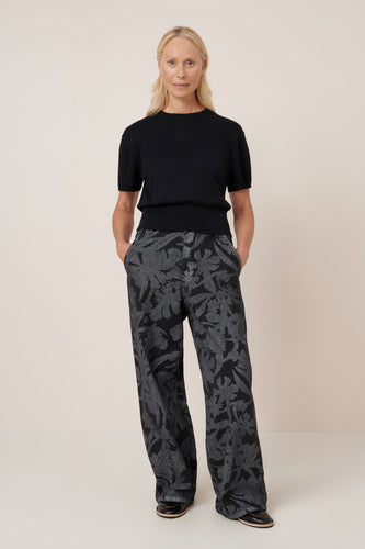 Kowtow Silhouette Top - Black Hyde Boutique