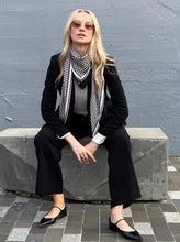 Load image into Gallery viewer, Dark Hampton - The Hunter Cashmere Modal Scarf Hyde Boutique
