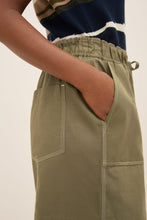 Load image into Gallery viewer, Kowtow Goodall Shorts - Vetiver  Hyde Boutique   
