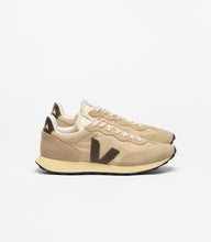 Load image into Gallery viewer, Veja Rio Branco II Lite Nolyn - Almond/Sahara/Eagle - Arriving October Hyde Boutique
