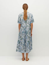 Load image into Gallery viewer, Juliette Hogan Eternal Tunic - Frosted Sky
